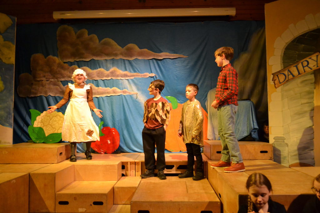 Year 3 & 4 Production of 'Fee Fie Fo Fum'